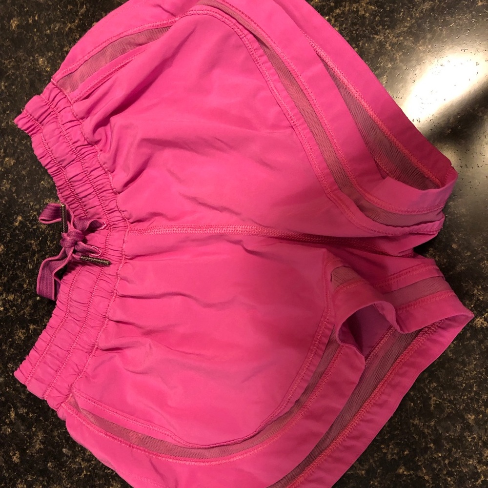 Lululemon size 4 pink shorts
